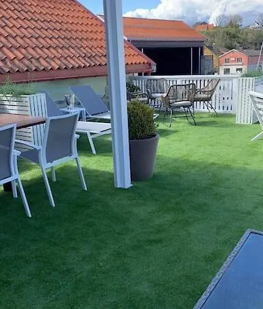 Large And Modern In Langesund With A Lovely Patio * Bamble