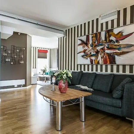 Large And Modern In Langesund With A Lovely Patio *