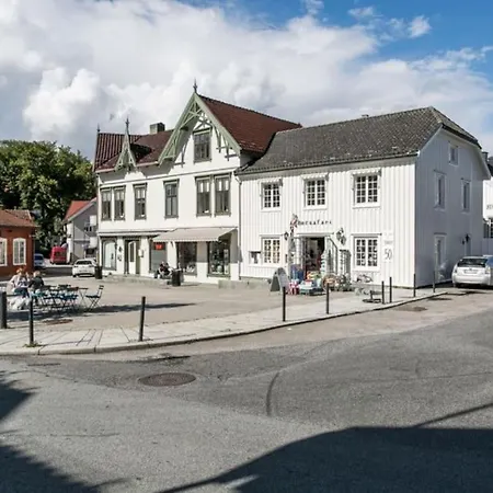 Large And Modern In Langesund With A Lovely Patio Apartment